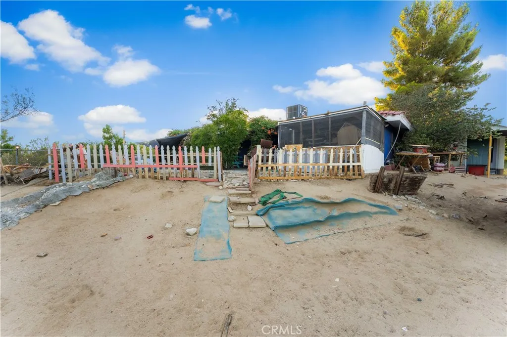 39132 161st Street E, Palmdale, California 93591 home-pic-25